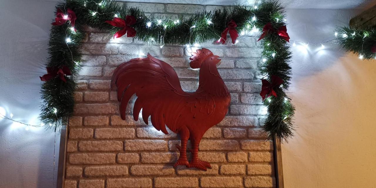 Gite Le Coq Rouge إِجويشا المظهر الخارجي الصورة